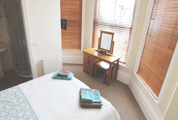 gallery3small